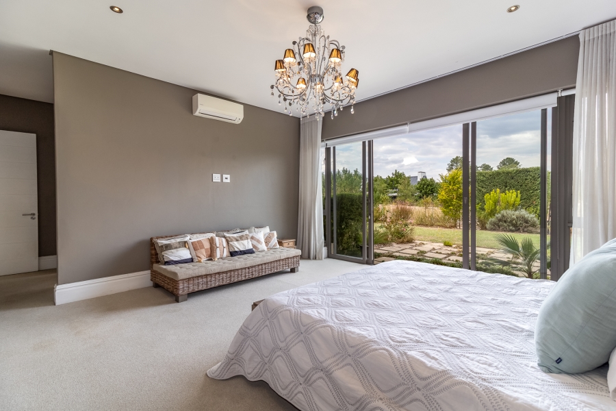 4 Bedroom Property for Sale in Pearl Valley at Val de Vie Western Cape